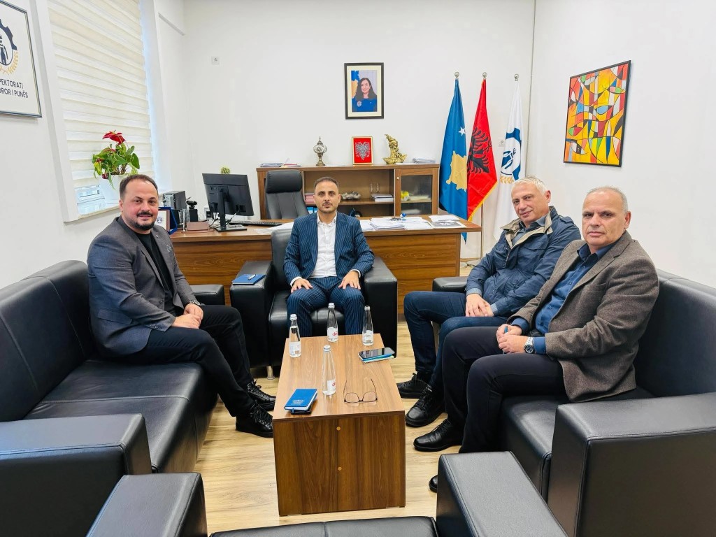 Takim zyrtar në Inspektoratin Qendror të Punës.